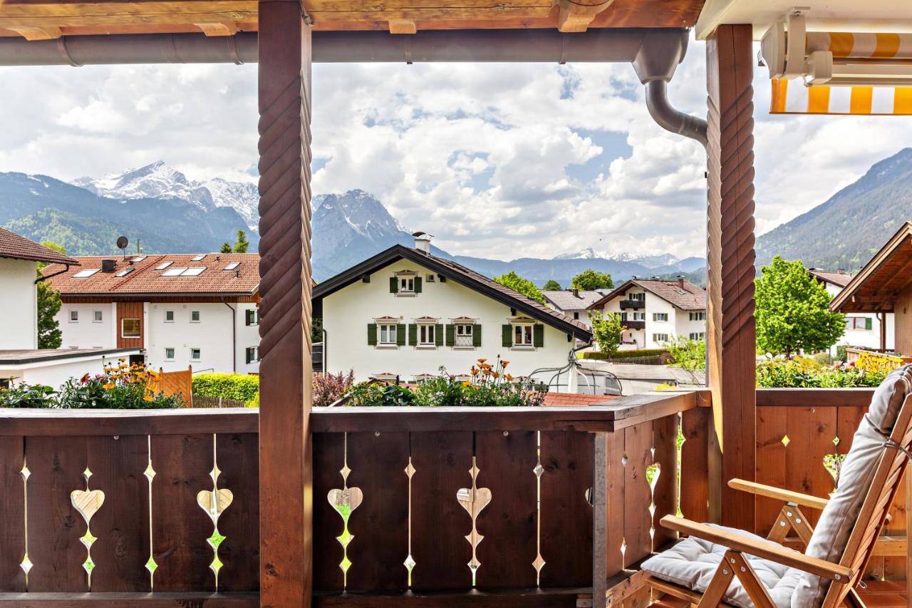 Alpblick Apartment Alpspitze Гармиш-Партенкирхен Экстерьер фото